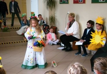 Wiosenne przedstawienie klasy I