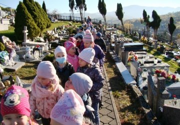 „Pamiętajmy o tych co odeszli''