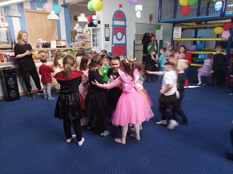 Bal Karnawałowy w oddziałach przedszkolnych