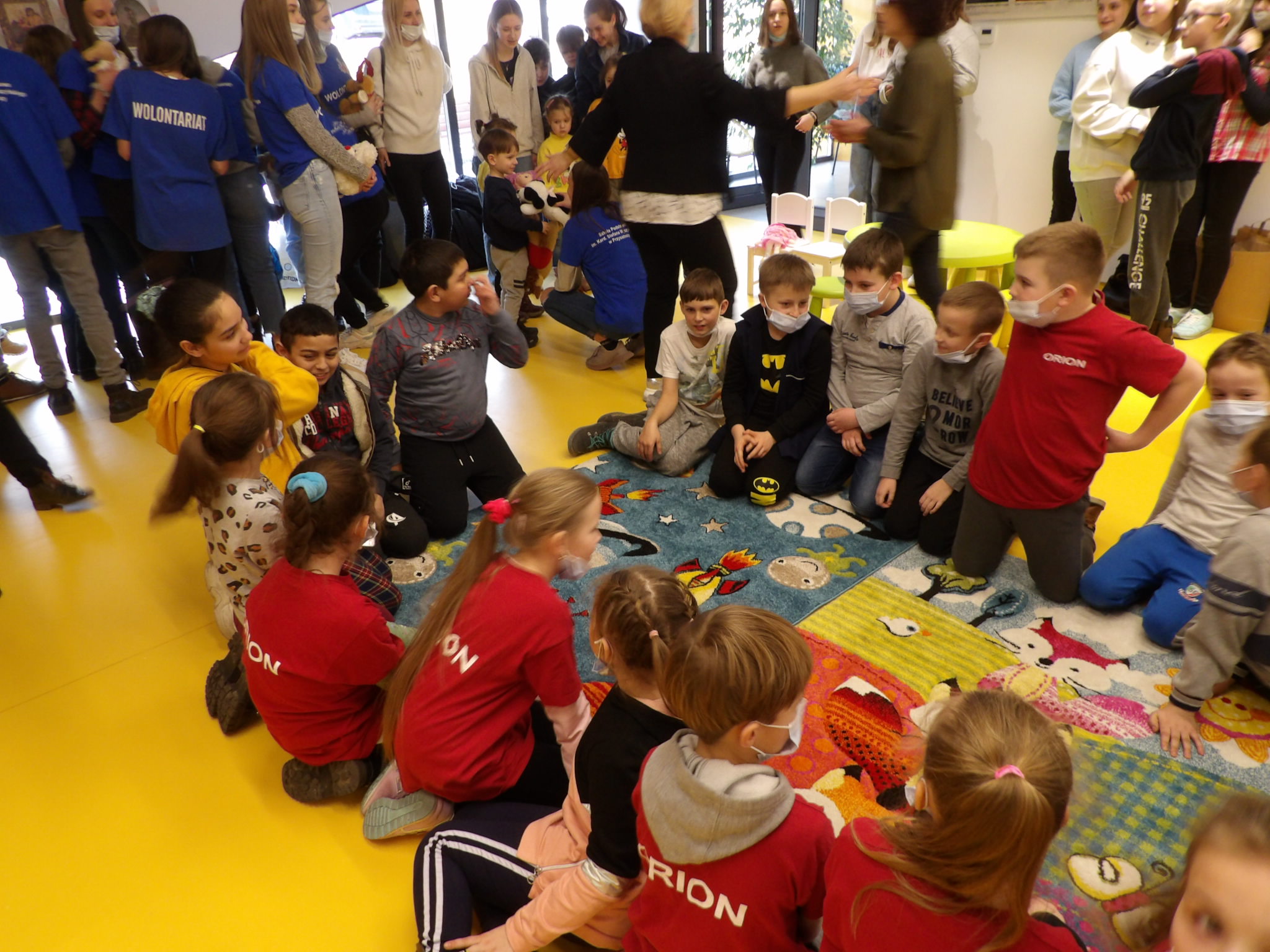 Spotkanie integracyjne z uchodźcami z Ukrainy w Bibliotece Publicznej w Przysietnicy