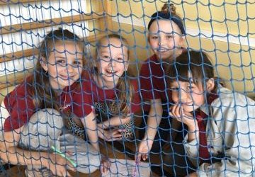 Nie ma jak nasza zuchowa wiara                                                                    każdy się stara najlepszym być