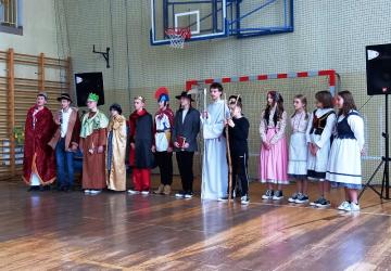 Występ grupy kolędniczej