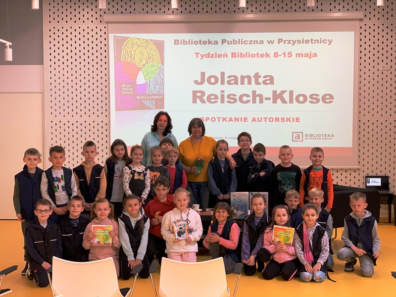 Spotkanie autorskie dla uczniów kl. 1 w Bibliotece Publicznej.