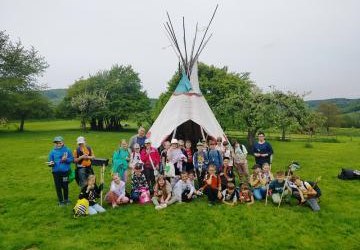 Wycieczka klas drugich do Szczyrzyca