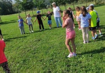 ,,Z przyjaciółmi się nie nudzę, z nimi zawsze jest weselej…”