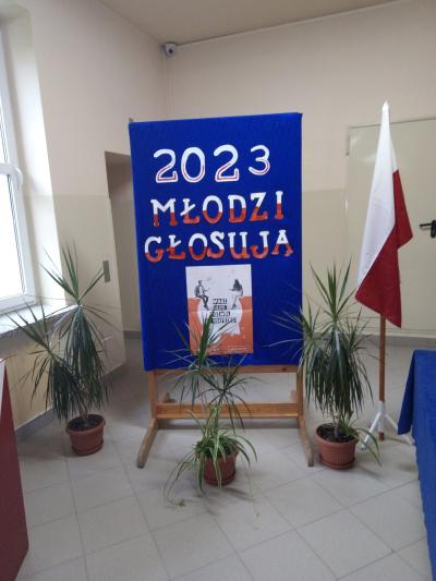 Młodzi głosują 2023 024.jpg