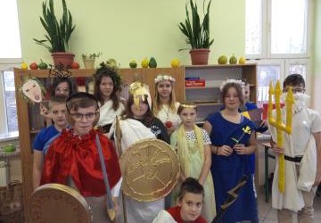 Zeus zaprasza- uczta bogów na Olimpie