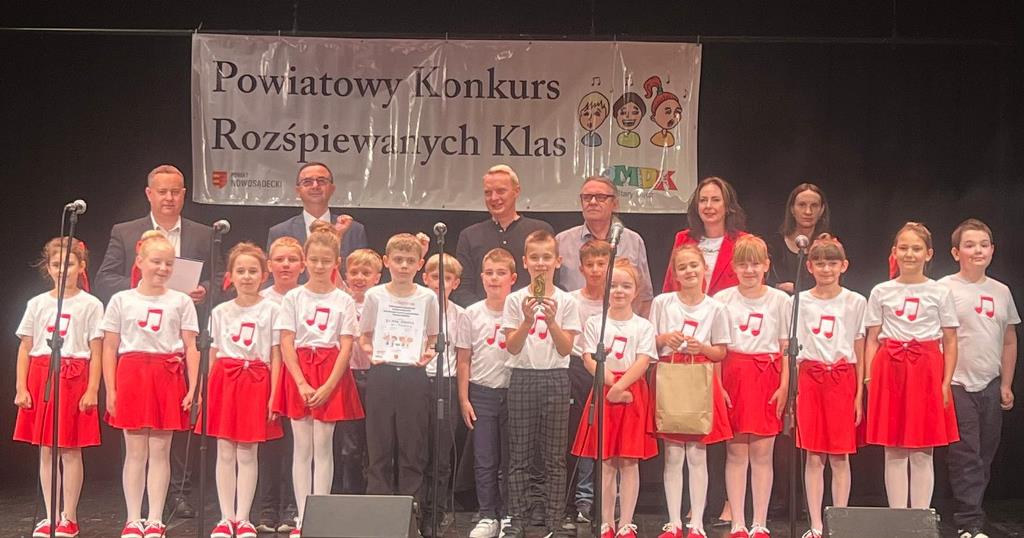 Laureaci XX Powiatowego Konkursu Rozśpiewanych Klas