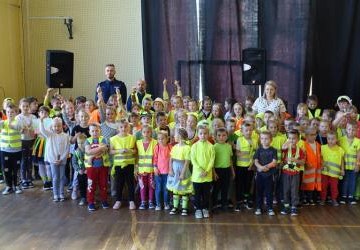 Odblaskowe przedstawienie