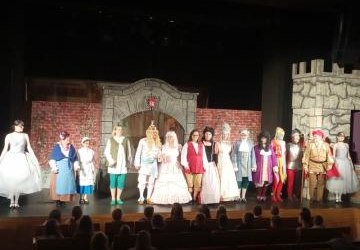 „Nowe szaty króla”