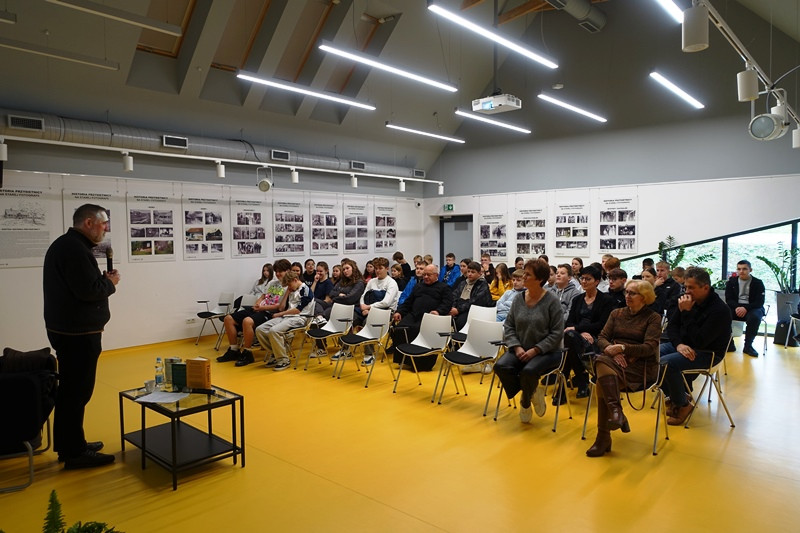 Spotkanie autorskie w Bibliotece Publicznej w Przysietnicy