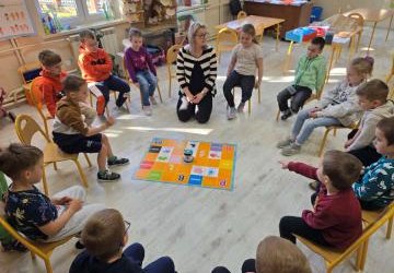 Technologie cyfrowe w przedszkolu – jak przygotować dzieci na wyzwania współczesnego świata?