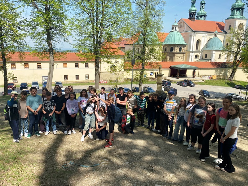 Wycieczka klas czwartych do Kalwarii Zebrzydowskiej i Wadowic