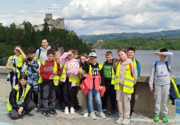 Wycieczka klasy IIIb do Niedzicy i Czorsztyna