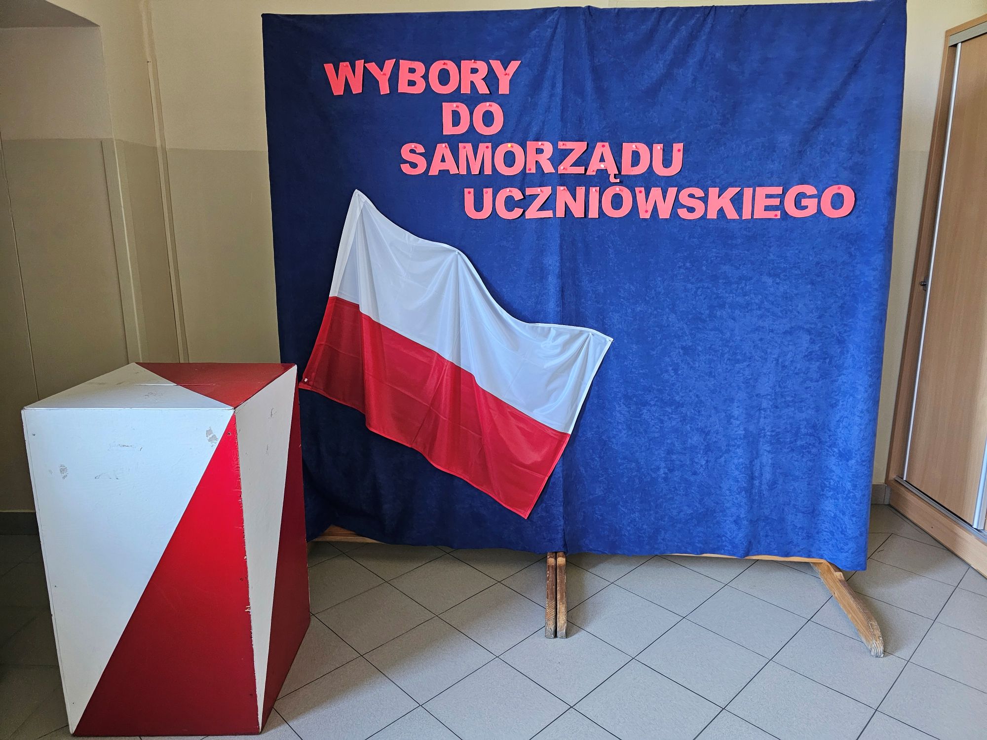 WYBORY DO SAMORZĄDU UCZNIOWSKIEGO W NASZEJ SZKOLE