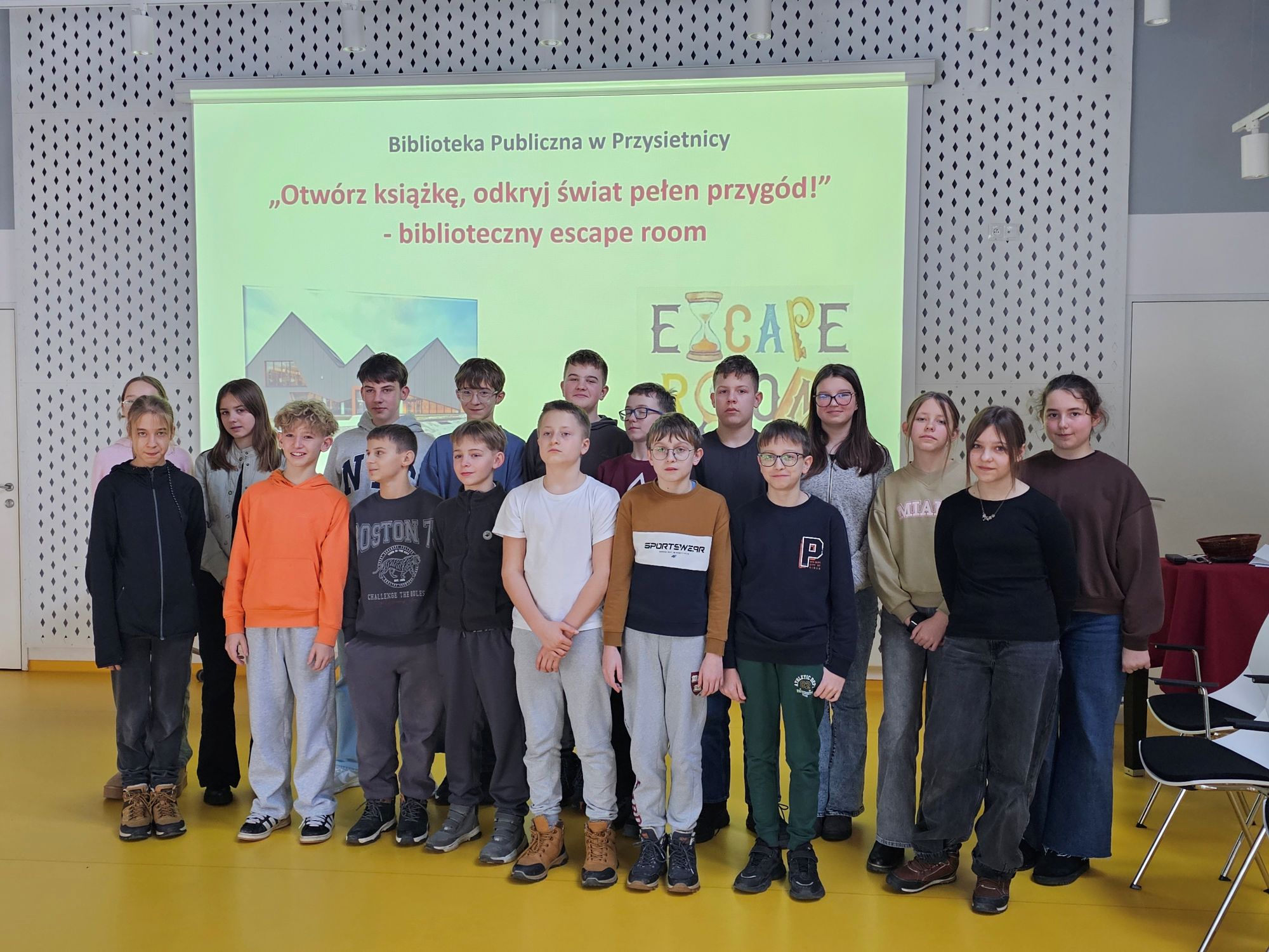 Biblioteczny escape room – czytanie, które wciąga jak gra