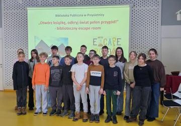 Biblioteczny escape room – czytanie, które wciąga jak gra