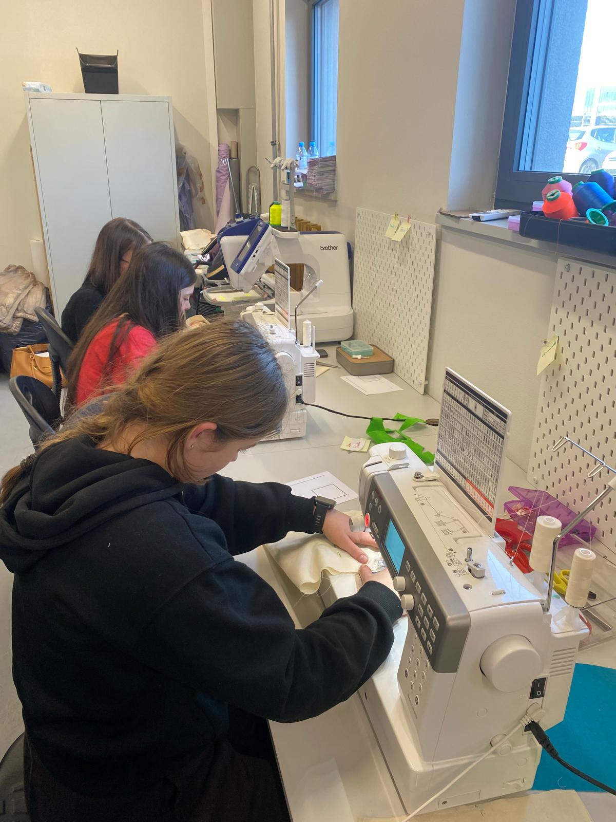 Szyjemy, lutujemy, działamy!