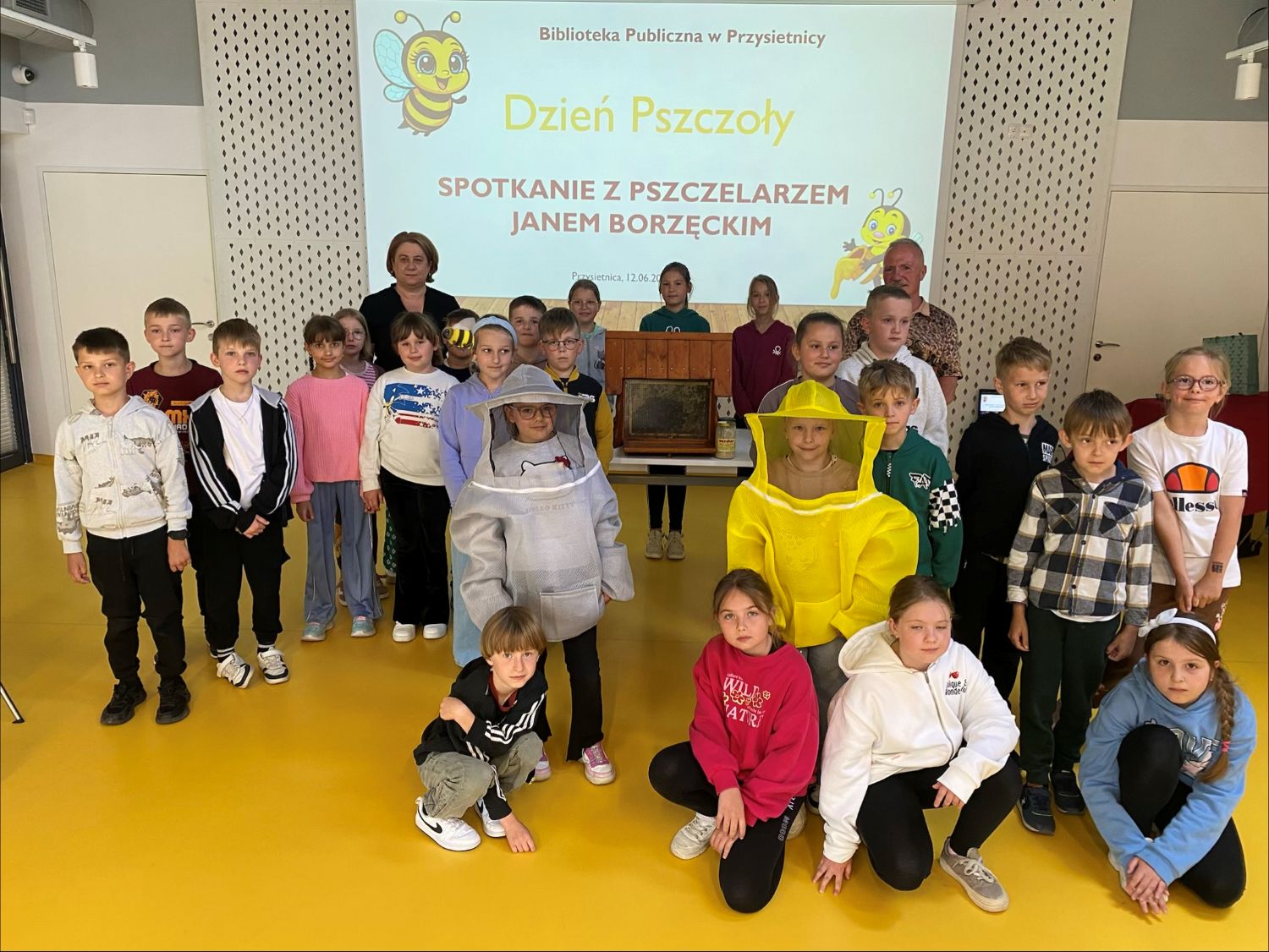 Spotkanie z pszczelarzem